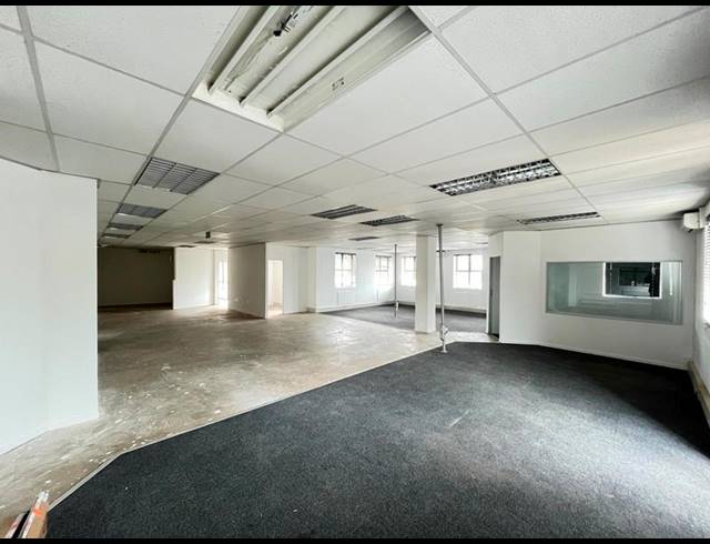 BUSINESS PROPERTY TO RENT IN MEYERSDAL